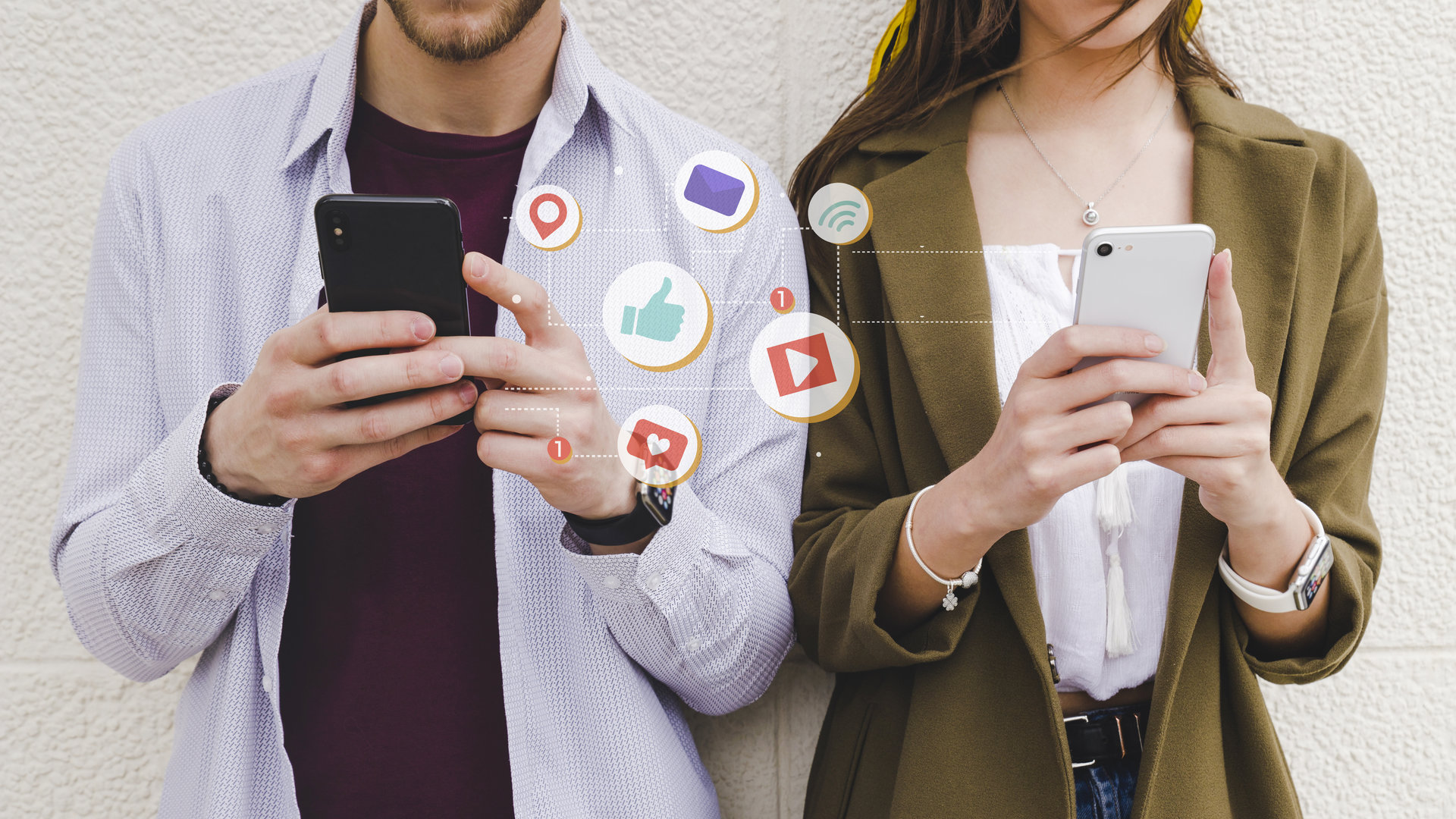 Connettiti con i social